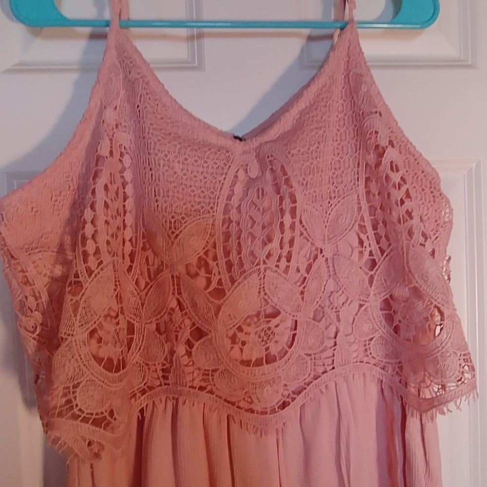 Romper - Picture 2 of 3